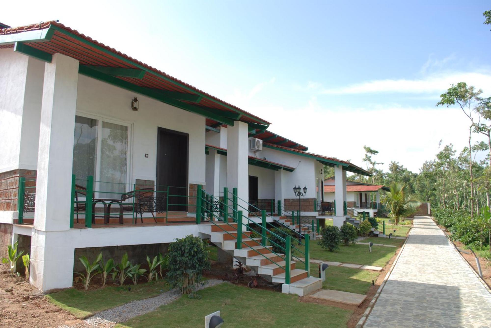 Eka Resort Hassan Exterior foto